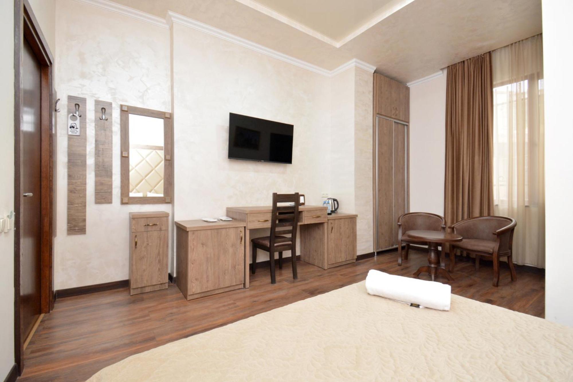 Partez Hotel Jereván Kültér fotó