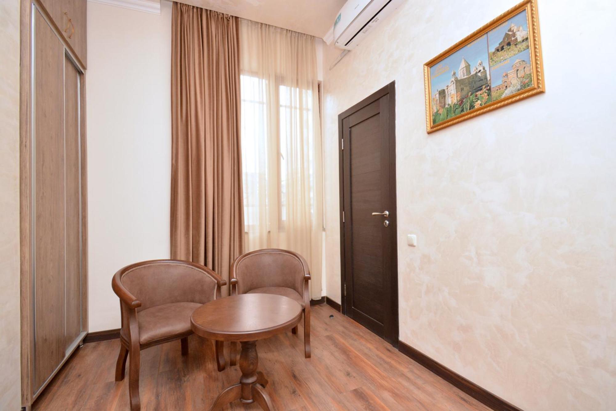 Partez Hotel Jereván Kültér fotó